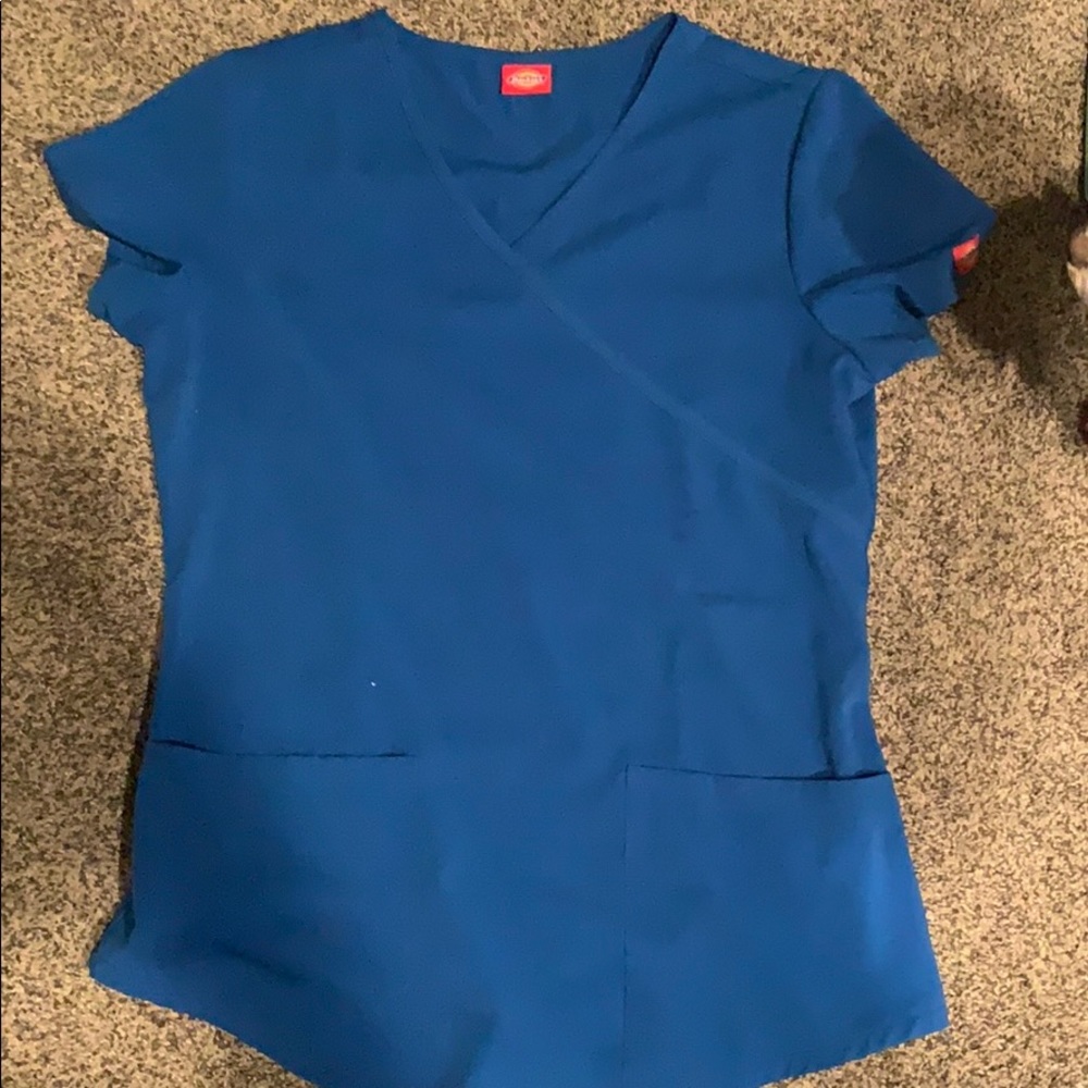 Dickies Scrub top
